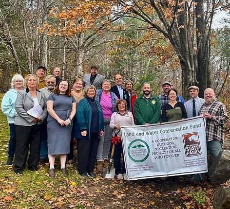 groundbreaking group photo
